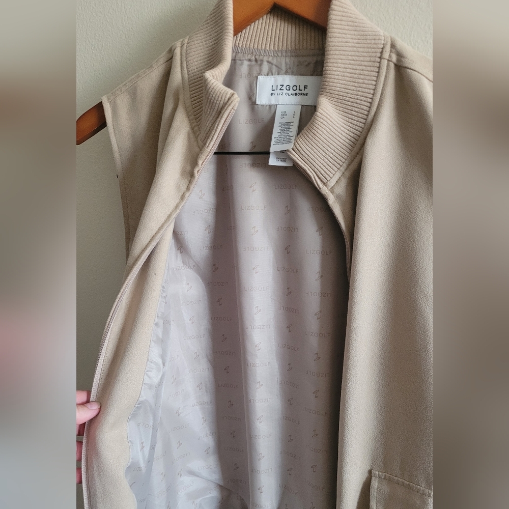 LizGolf suede full zip ribbed collar lined outdoor vest Women's L tan colored - Picture 5 of 9